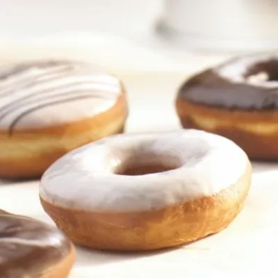 Puratop fudge white -kuorrute